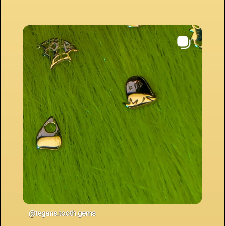 18k Spider Web Tooth Gem