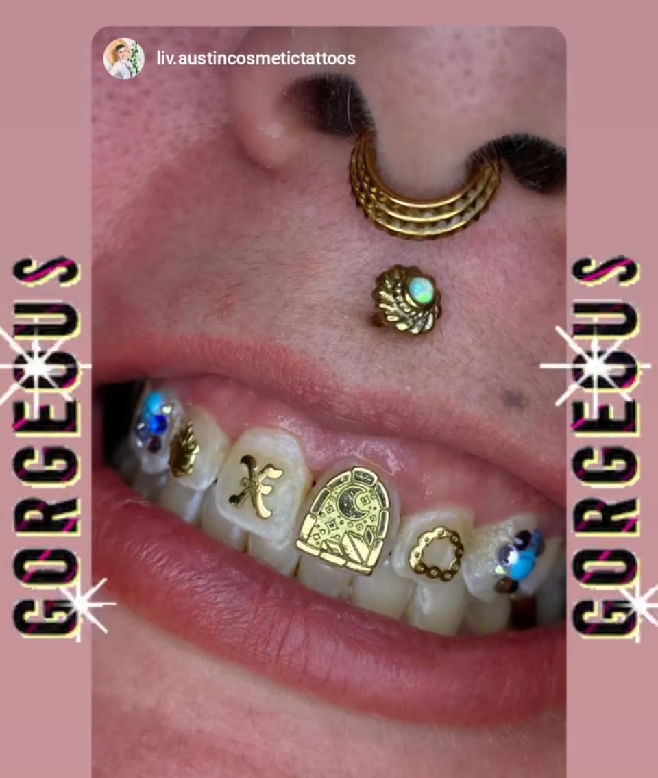 18K Straight Edge X Tooth Gem