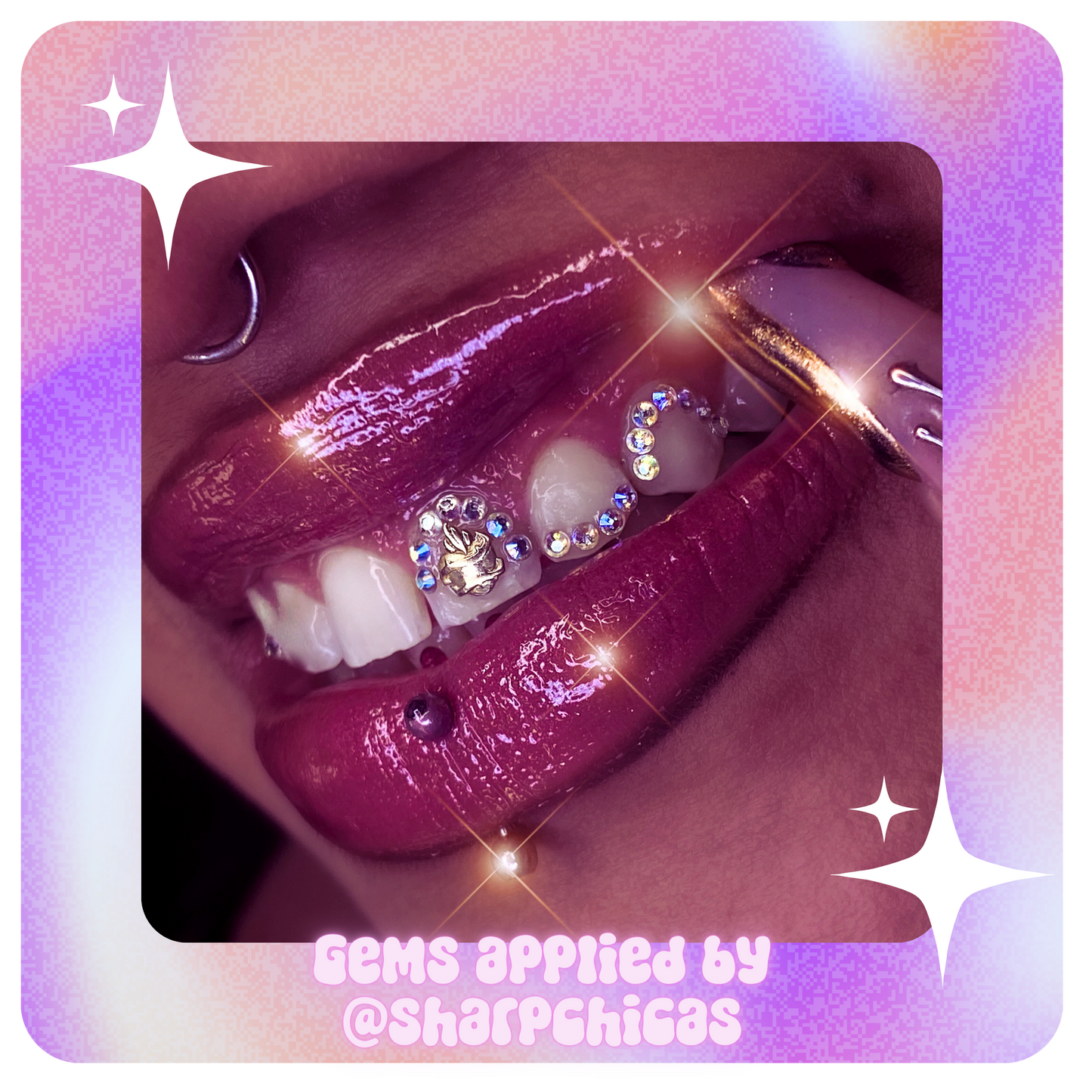 18K Sacred Heart Tooth Gem