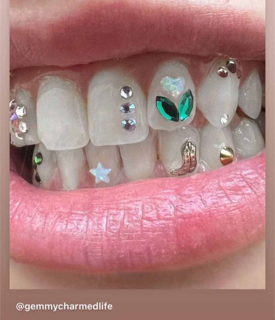 18K New Boot Goofin' Tooth Gem