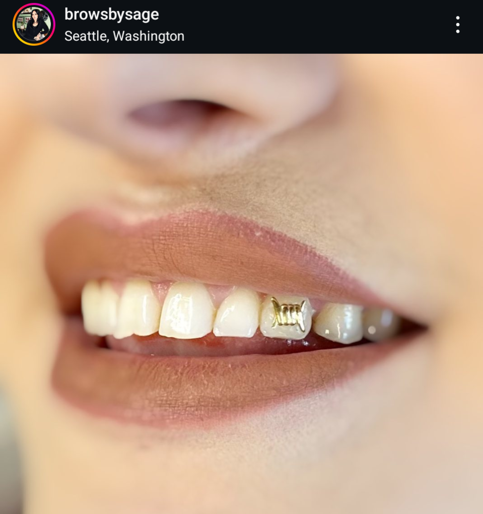 18k Barbed Wire Tooth Gem